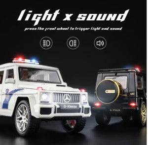 G Wagon Police Jeep  - Diecast Metal Car - Scale 1:24/1:32