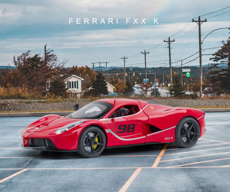 Ferrari FXXK - Diecast Metal Car - Scale 1:24