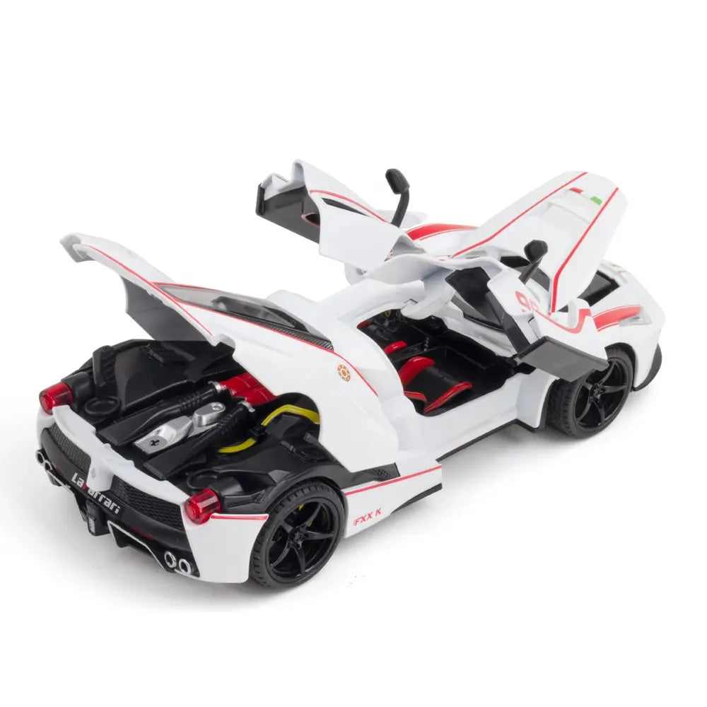 Ferrari FXXK - Diecast Metal Car - Scale 1:24