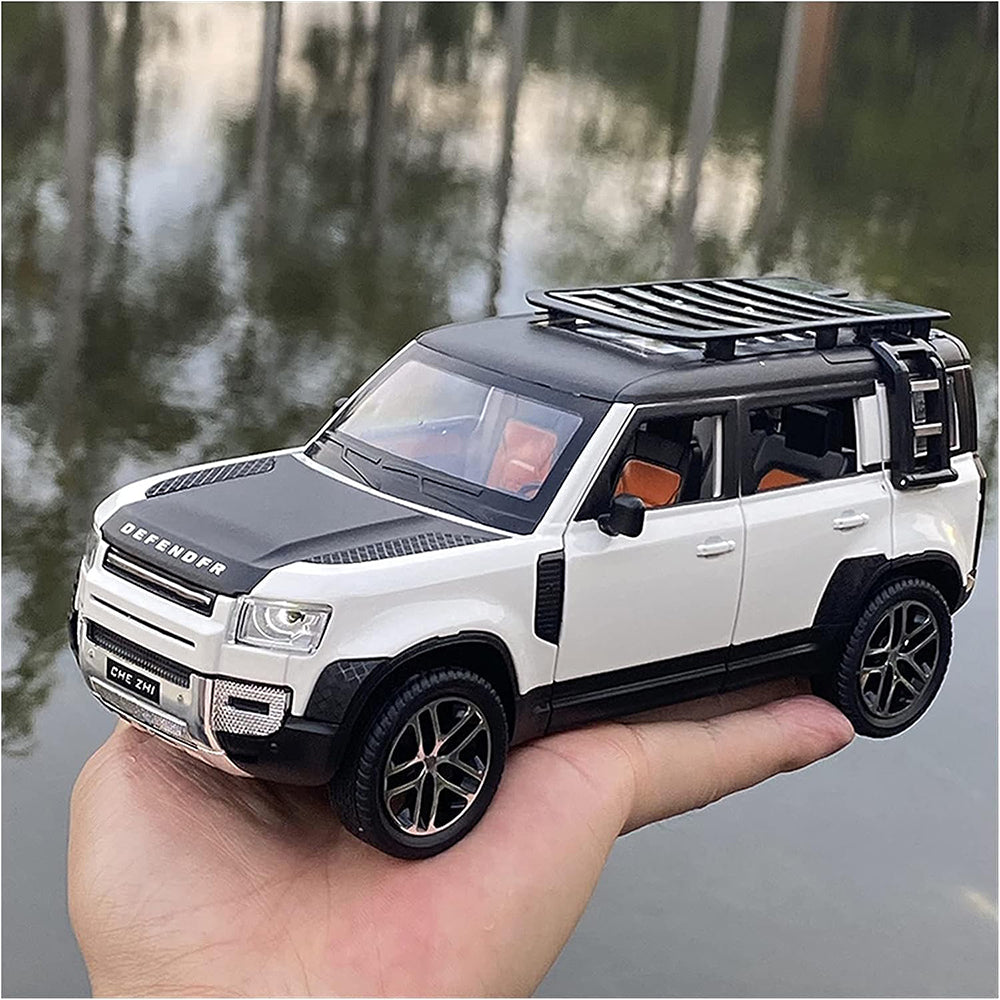 Defender - Diecast Metal Car - Scale 1:24