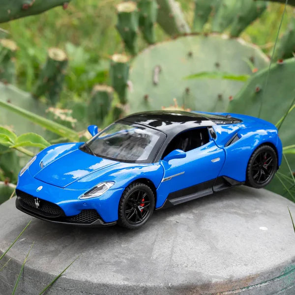 Maserati Mc20 - Diecast Metal Car - Scale 1:32