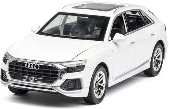 Audi Q8 Auto- Diecast Metal Car - Scale 1:24