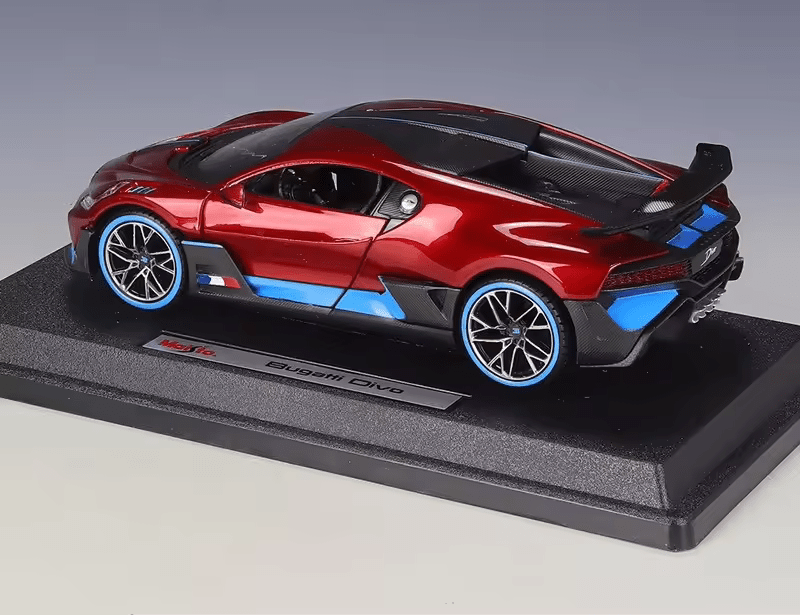 Bugatti Divo - Diecast Metal Car - Scale 1:24/1:32