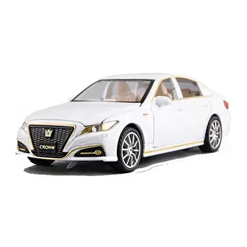 Toyota Crown - Diecast Metal Car - Scale 1:32