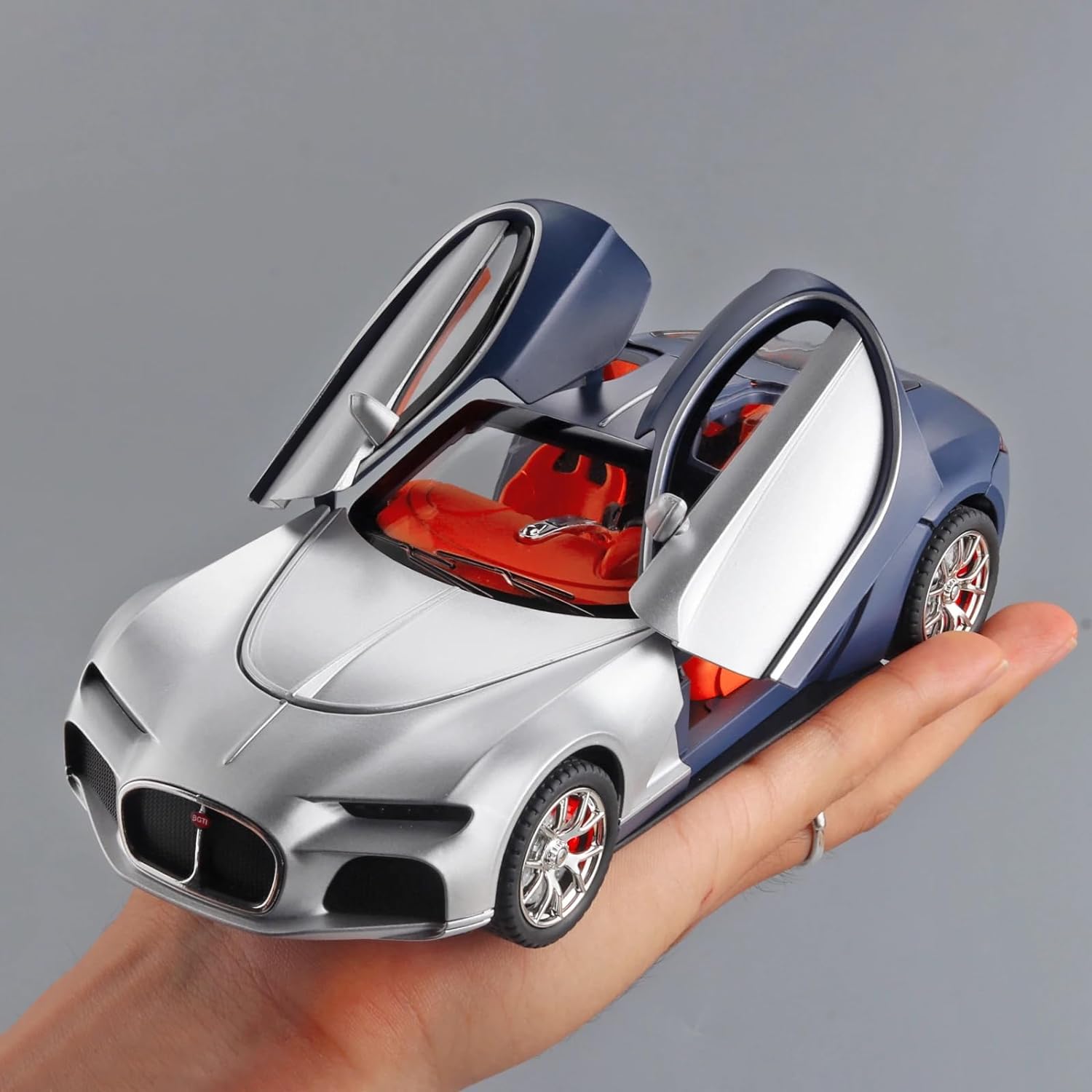 Bugatti Atlantic Concept - Diecast Metal Car - Scale 1:24