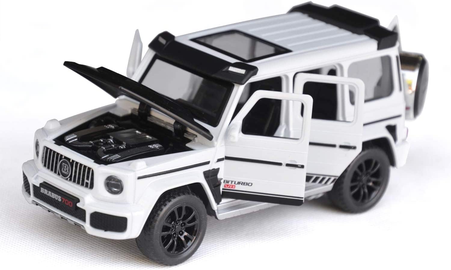 BRABUS 700- Diecast Metal Car - Scale 1:32
