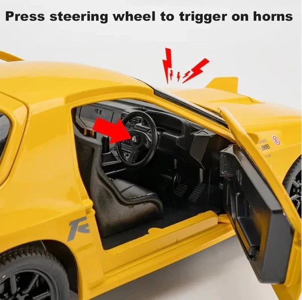 Mazda Savanna RX-7 - Diecast Metal Car - Scale 1:24