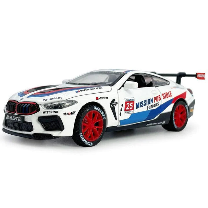 Bmw M8 Gte - Diecast Metal Car - Scale 1:24/1:32