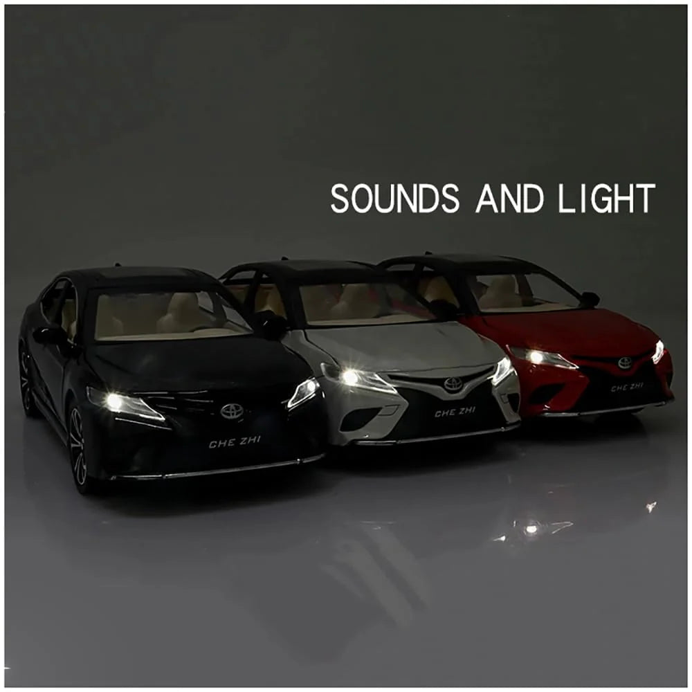 Toyota Camry - Diecast Metal Car - Scale 1:24