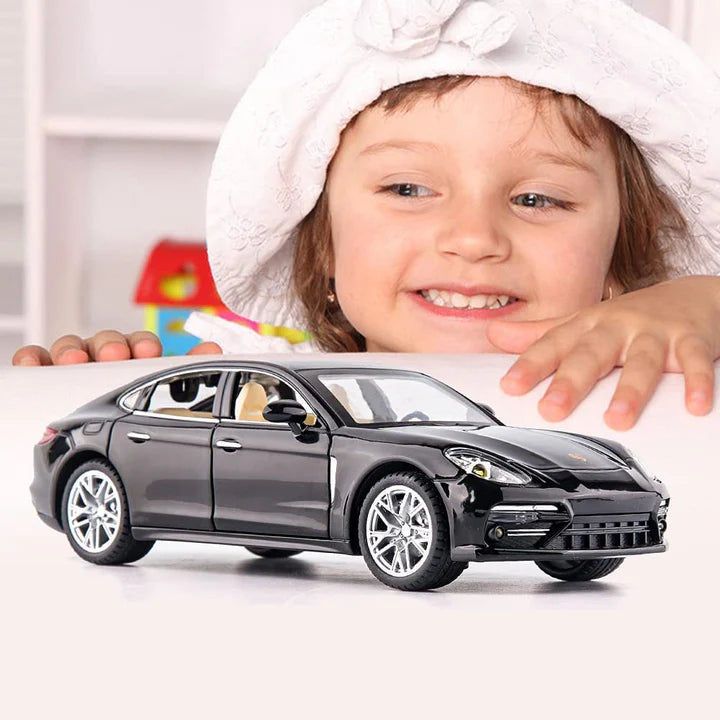 BIG SIZE PORCHE PALAMORA - Diecast Metal Car - Scale 1:24