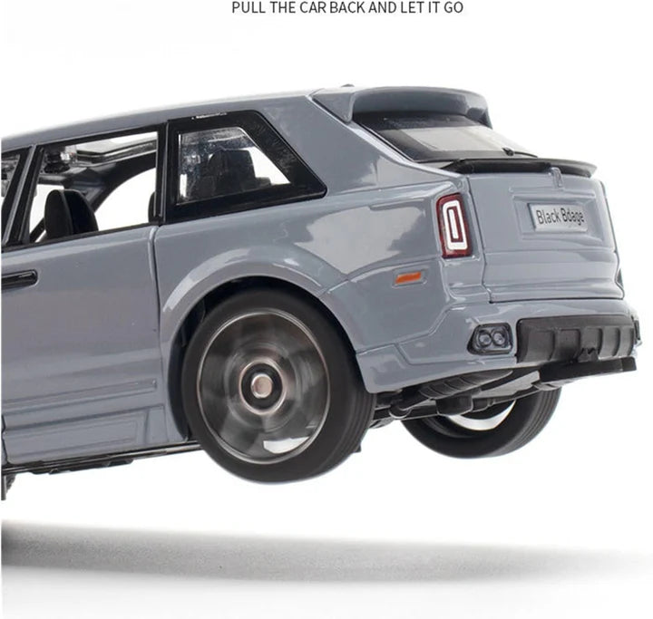 Rolls Royce Cullinan Trailer - Diecast Metal Car - Scale 1:24