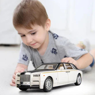 Rolls-Royce Phantom Black - Diecast Metal Car - Scale 1:32 / 1:24