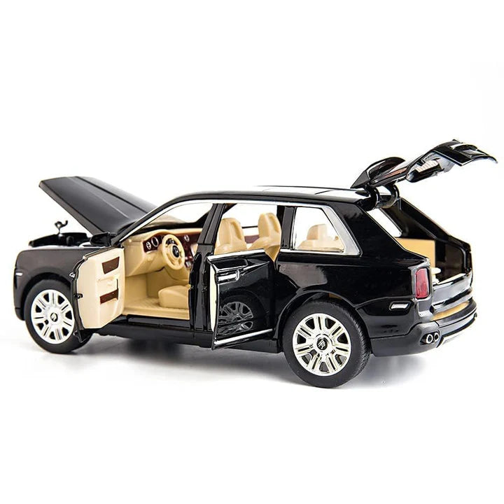 Rolls Royce Cullinan Black - Diecast Metal Car - Scale 1:24 / 1:32