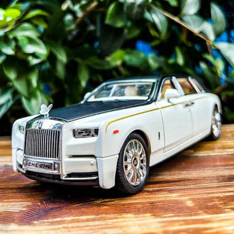 Rolls-Royce Phantom Black - Diecast Metal Car - Scale 1:32 / 1:24