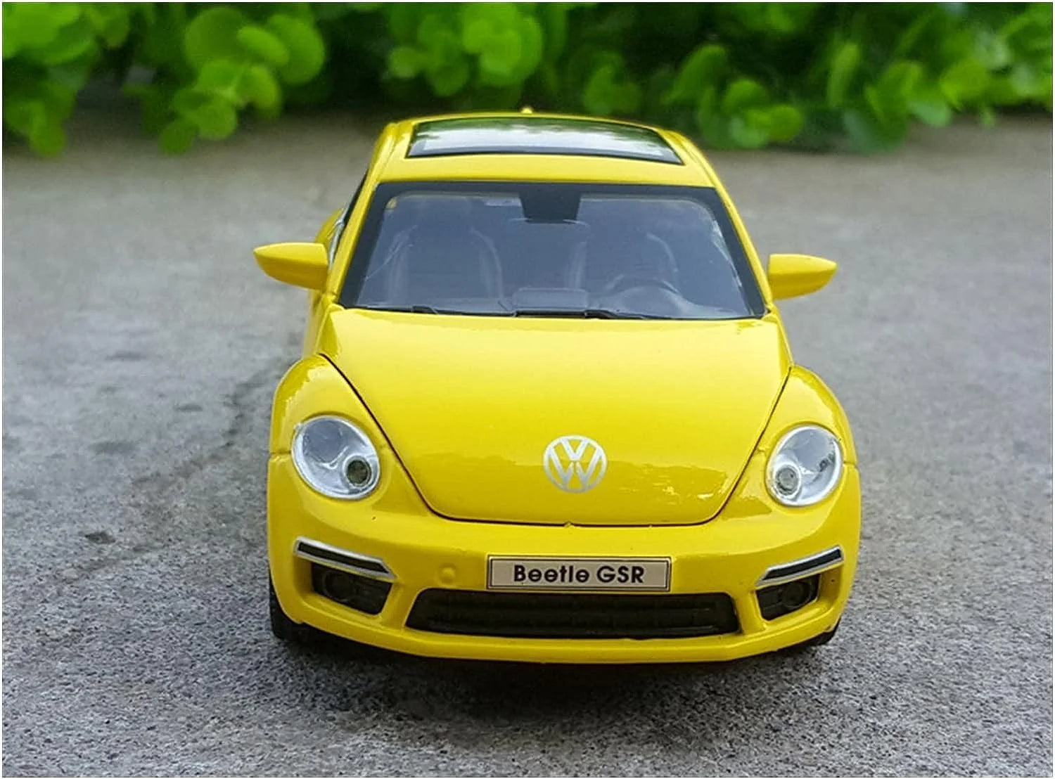 Volkswagen Beetle - Diecast Metal Car - Scale 1:32