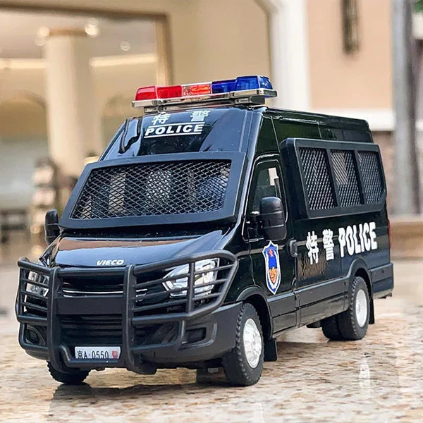 Police Van - Diecast Metal Car - Scale 1:24