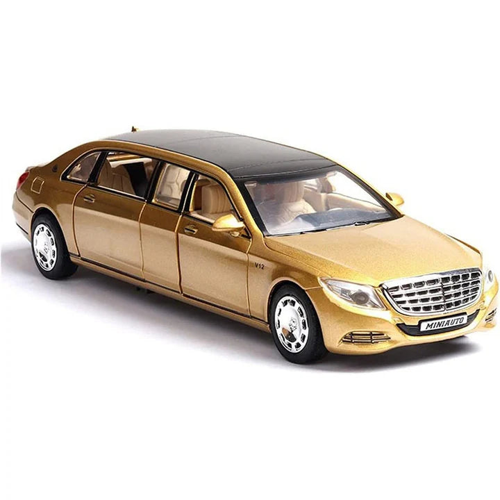 Mercedes Benz- Diecast Metal Car - Scale 1:32