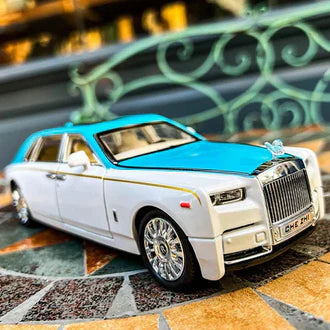Rolls-Royce Phantom Black - Diecast Metal Car - Scale 1:32 / 1:24