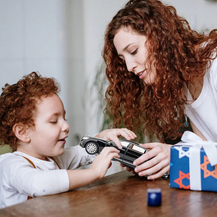 Rolls Royce Wraith Mansory - Diecast Metal Car - Scale 1:24