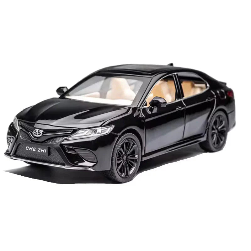 Toyota Camry - Diecast Metal Car - Scale 1:24
