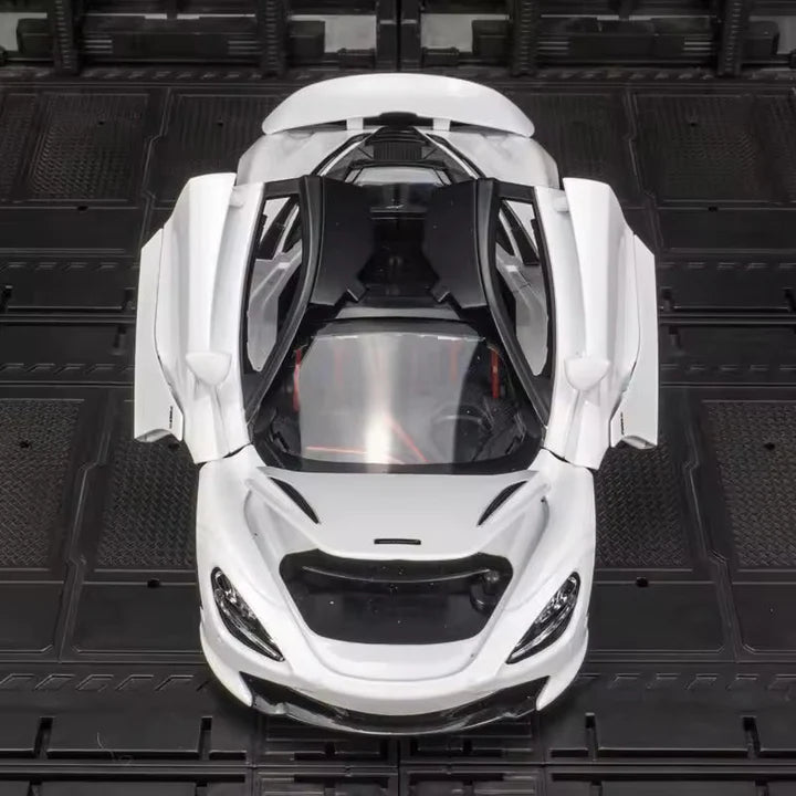 Mc Laren - Diecast Metal Car - Scale 1:32