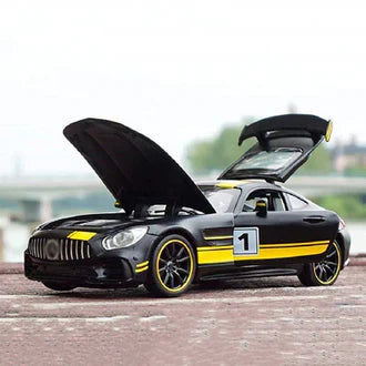 MERECDES BENZ AMG GTR RB - Diecast Metal Car - Scale 1:32